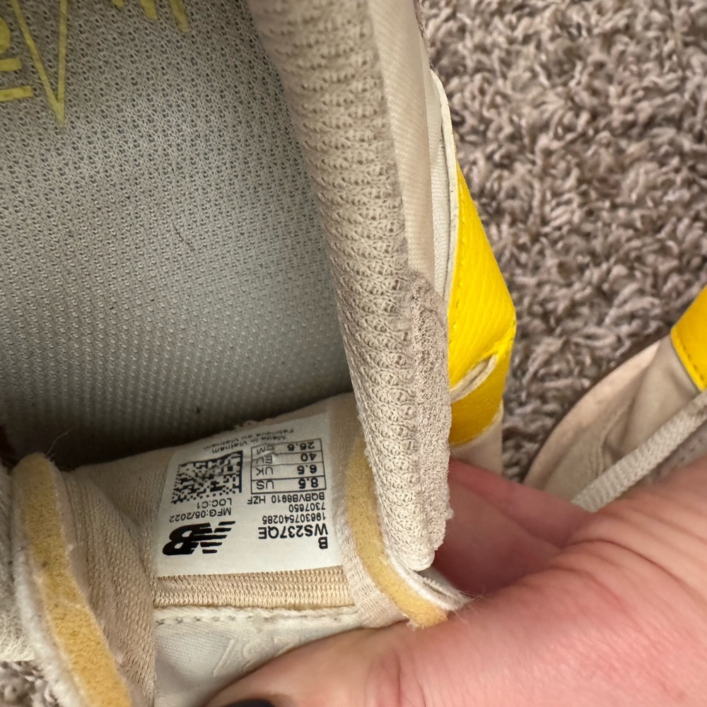 New Balance 237 - Picture 3 of 5
